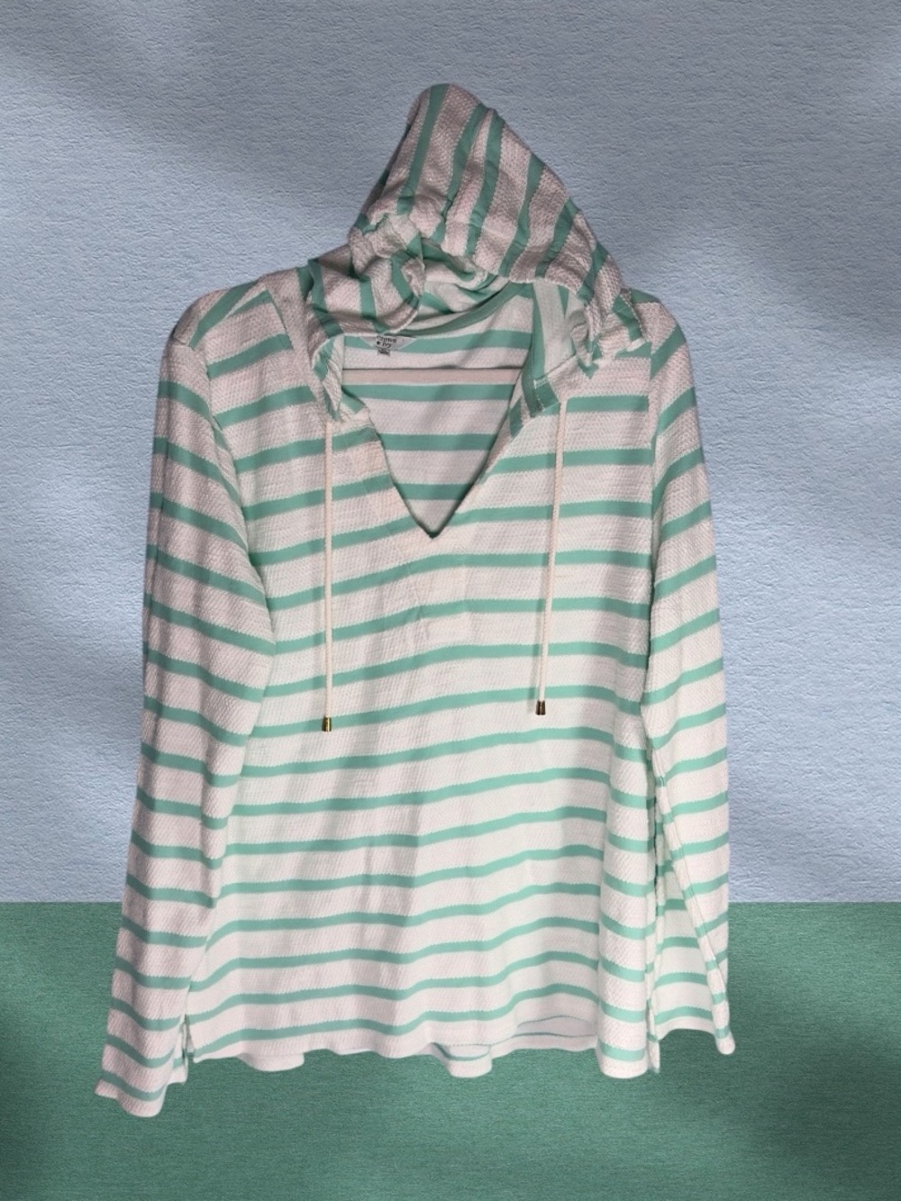 Crown & Ivy Womenโs XL French Terry Hoodie Top Green Stripe Pullover Cotton